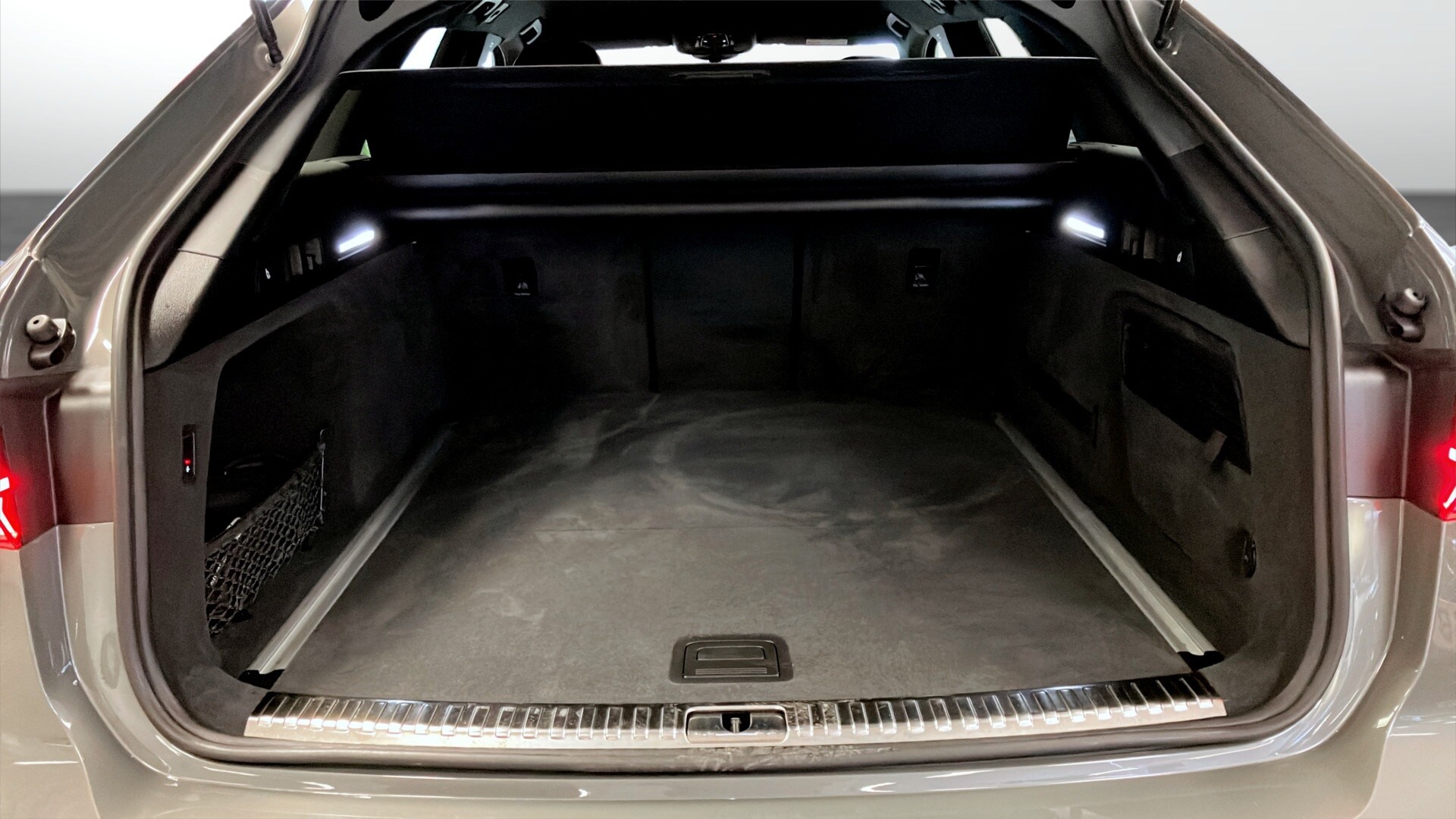 Image about Audi A6 Avant A6 Avant 40 TDI quattro S line204hkS tronic