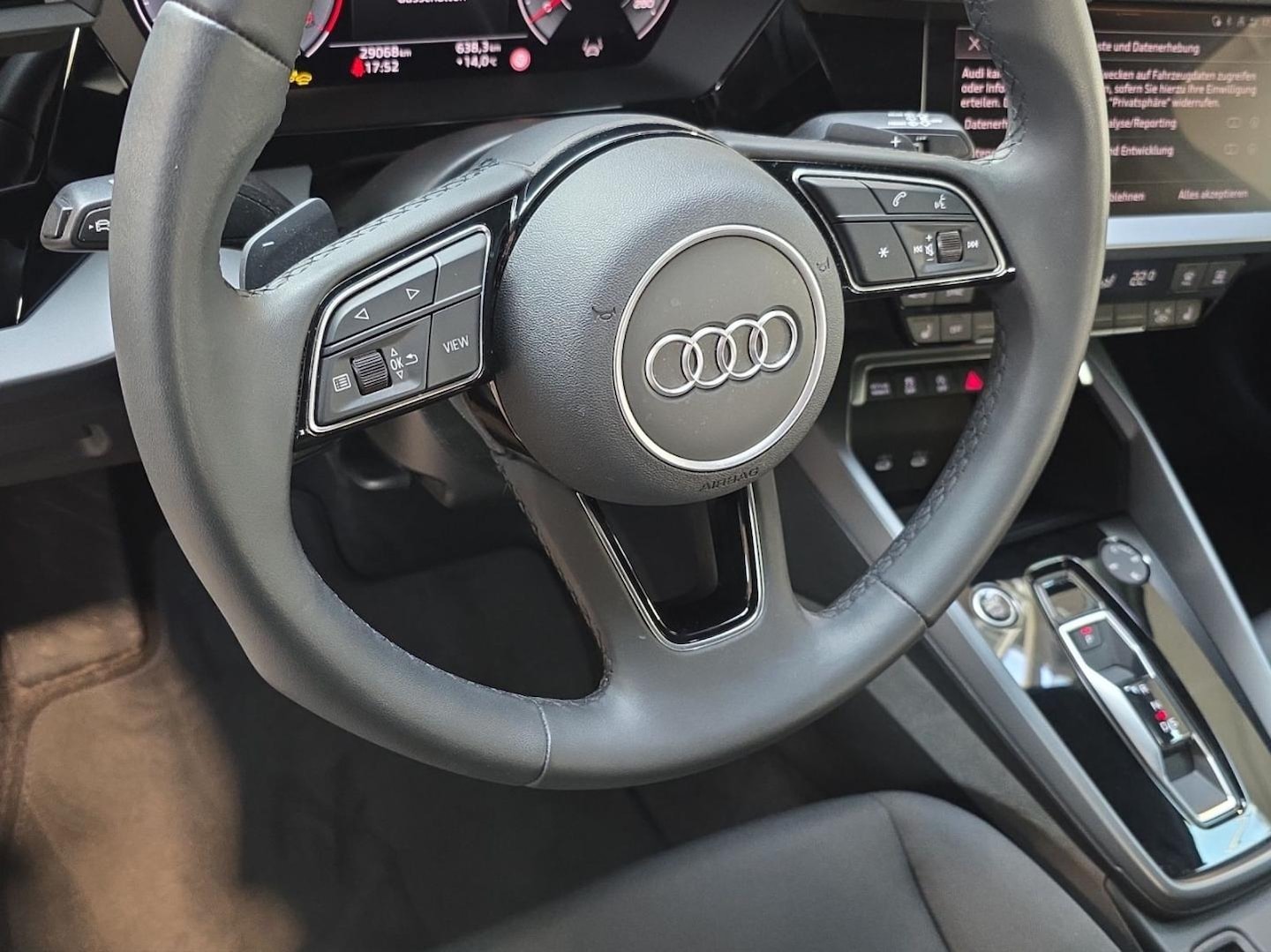 Bild über Audi A3 Sportback advanced 35 TDI S tronic - für weitere Informationen kontaktieren Sie den Audi Partner