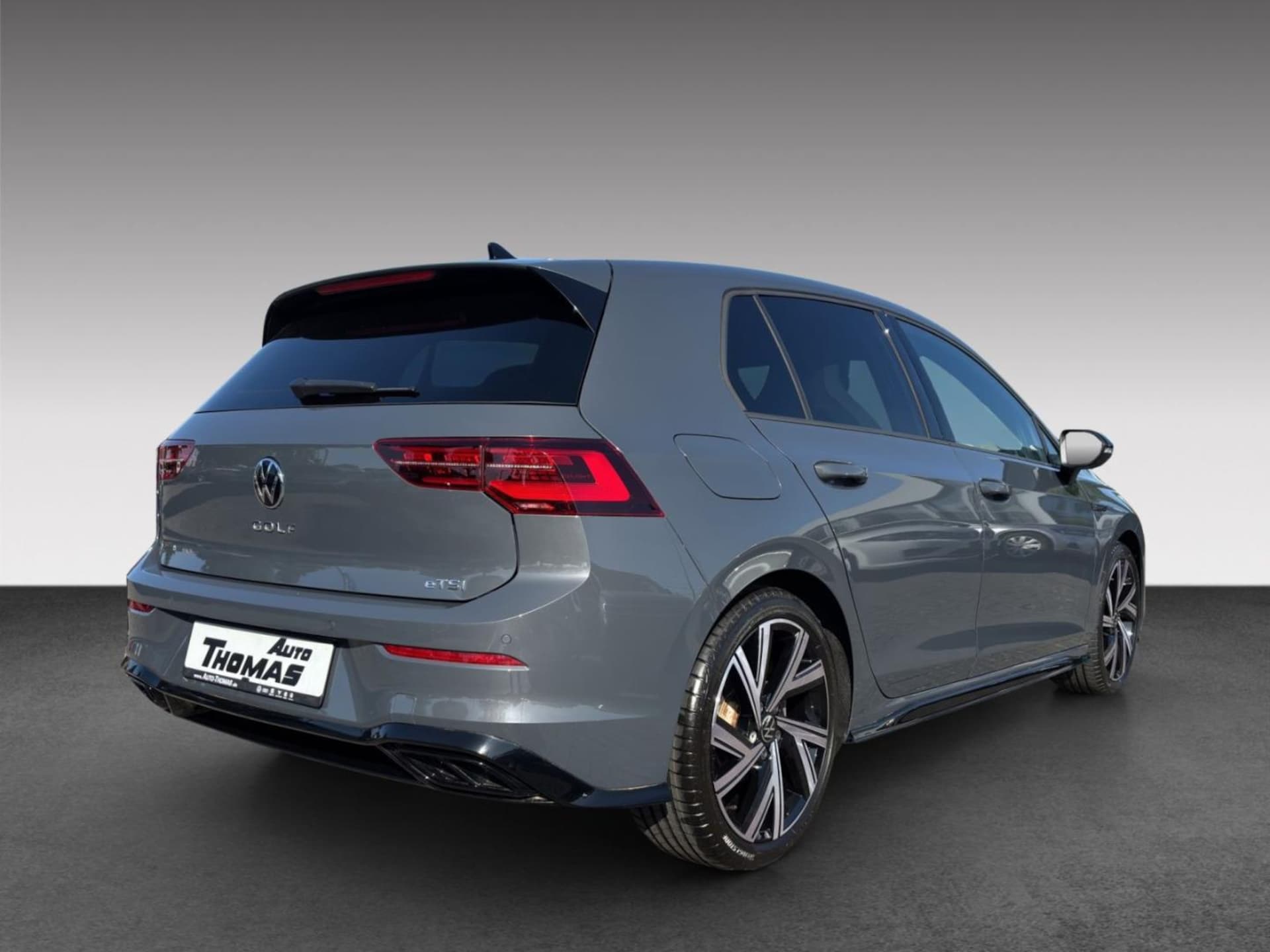 Volkswagen Golf R-Line