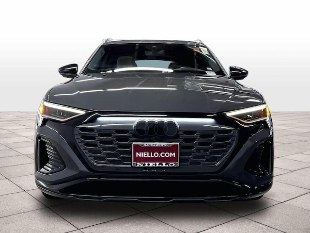 2024 Audi Q8 e-tron