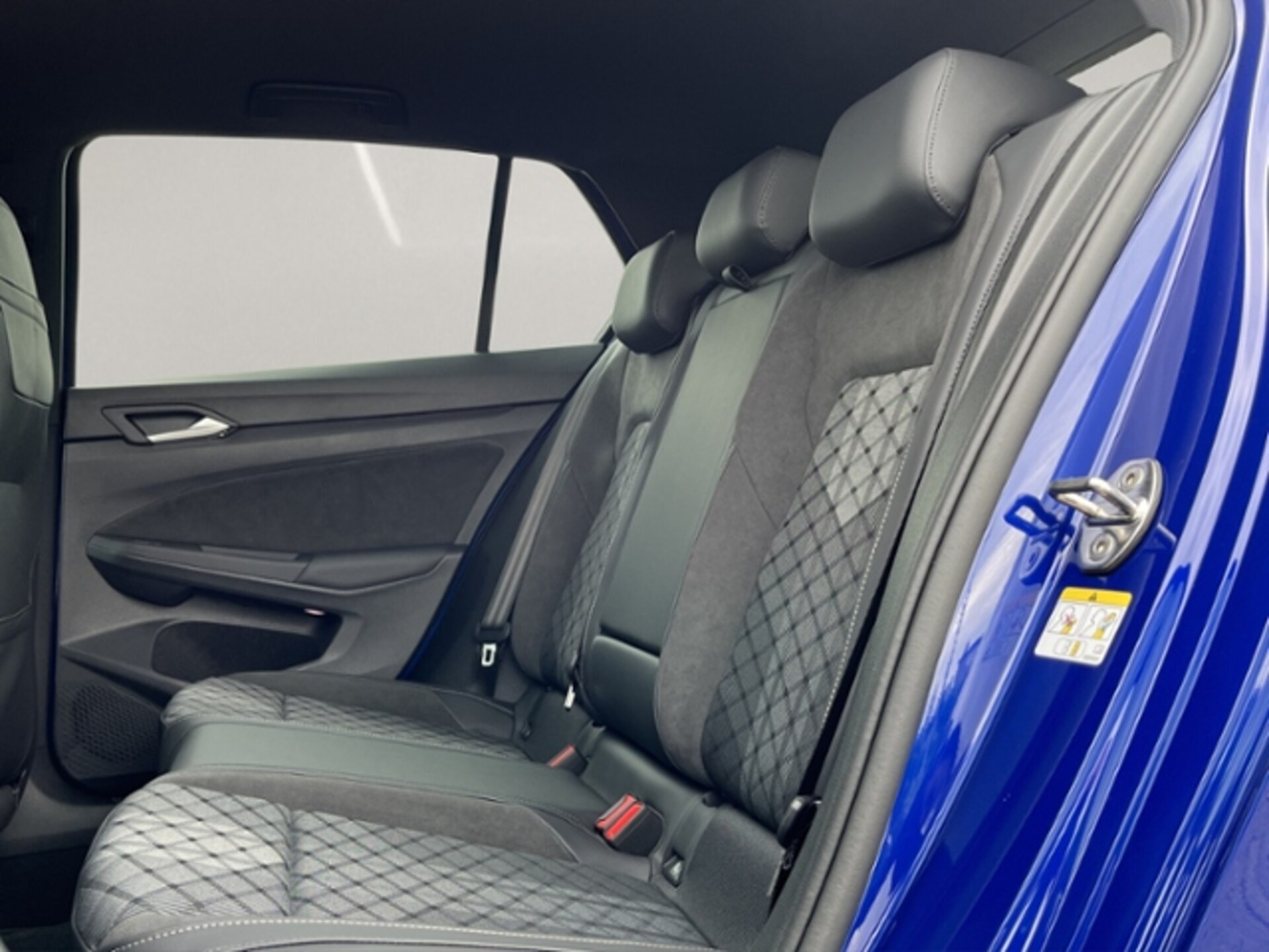 Volkswagen Golf R-Line