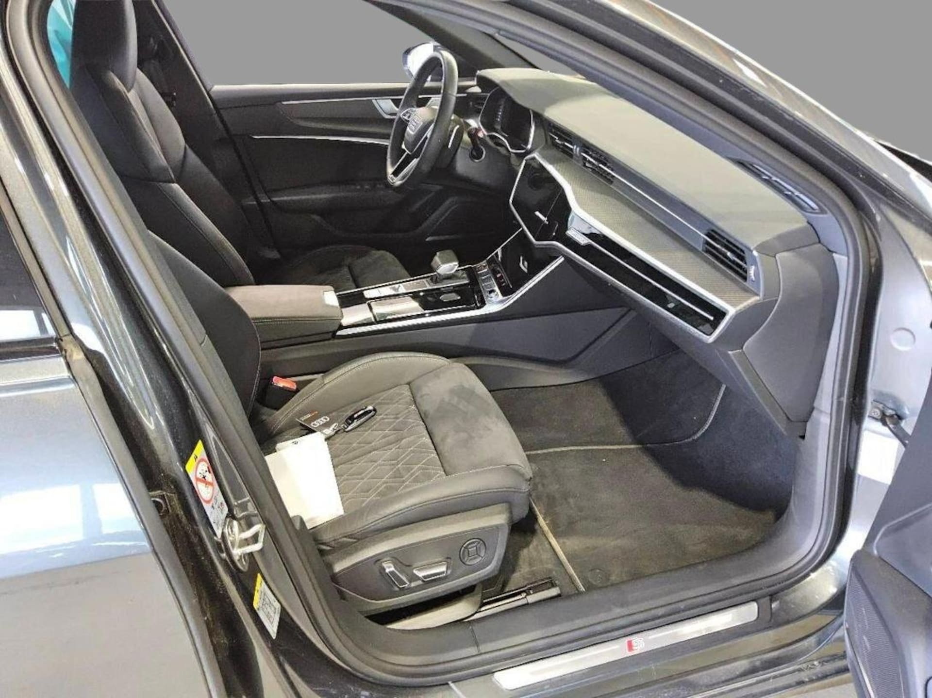 Audi S6 Avant