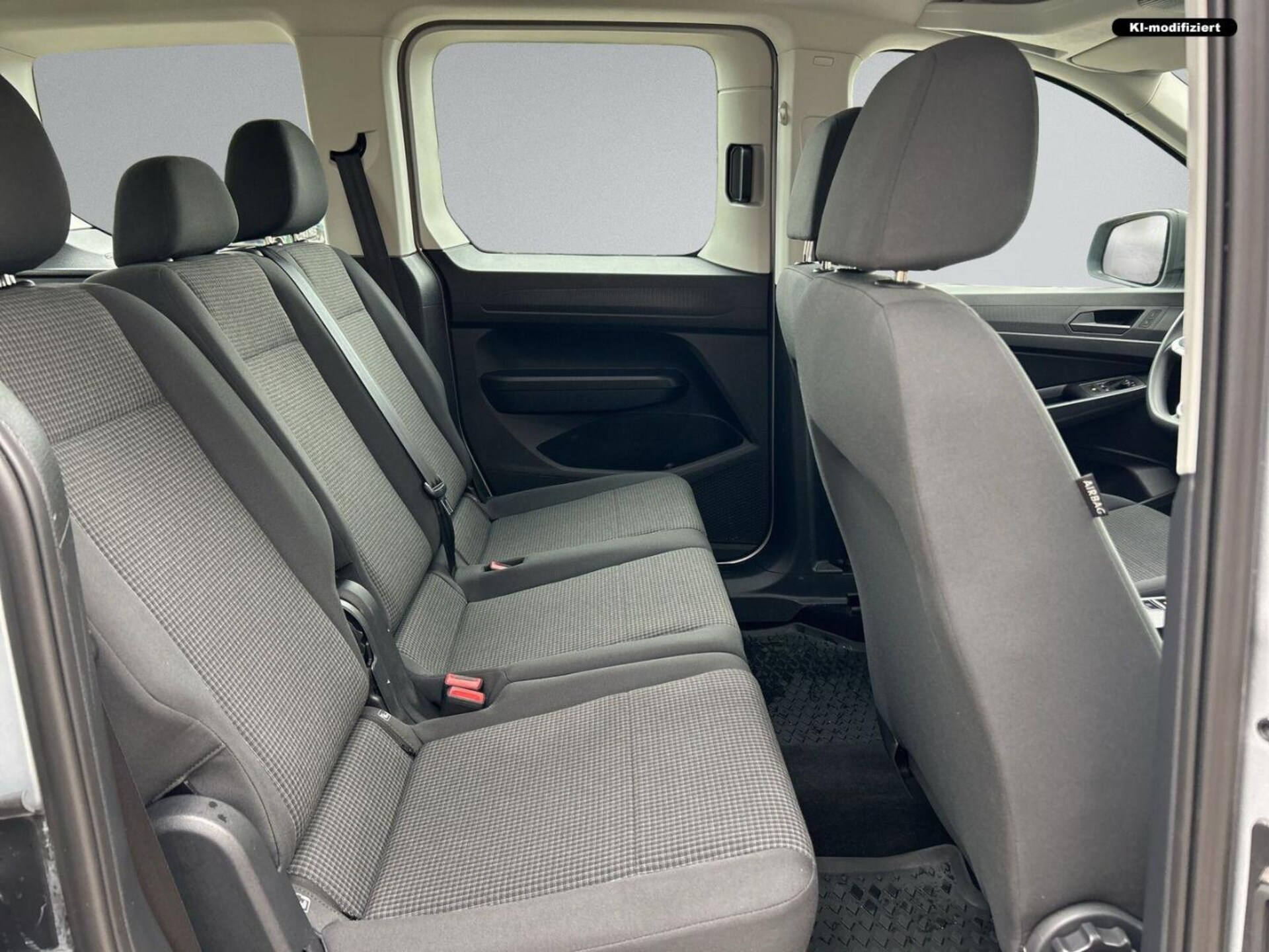 Volkswagen Caddy Kombi Basis-Modell