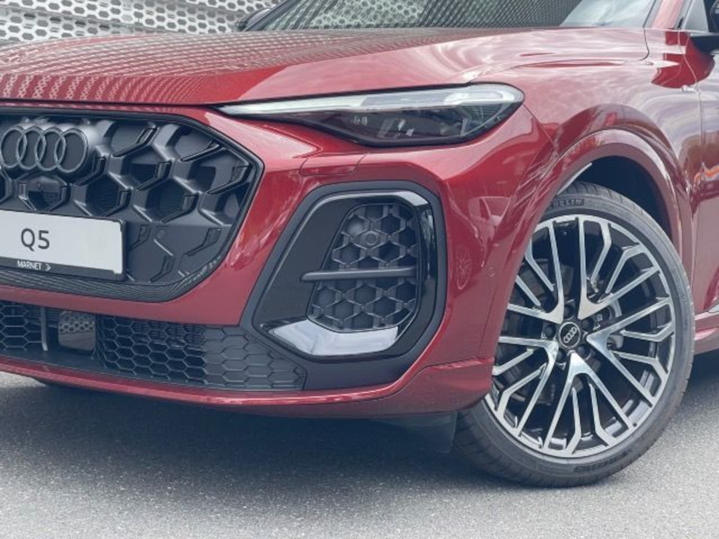 Bild über Audi Q5 Sportback TFSI quattro 150 kW S tronic - für weitere Informationen kontaktieren Sie den Audi Partner
