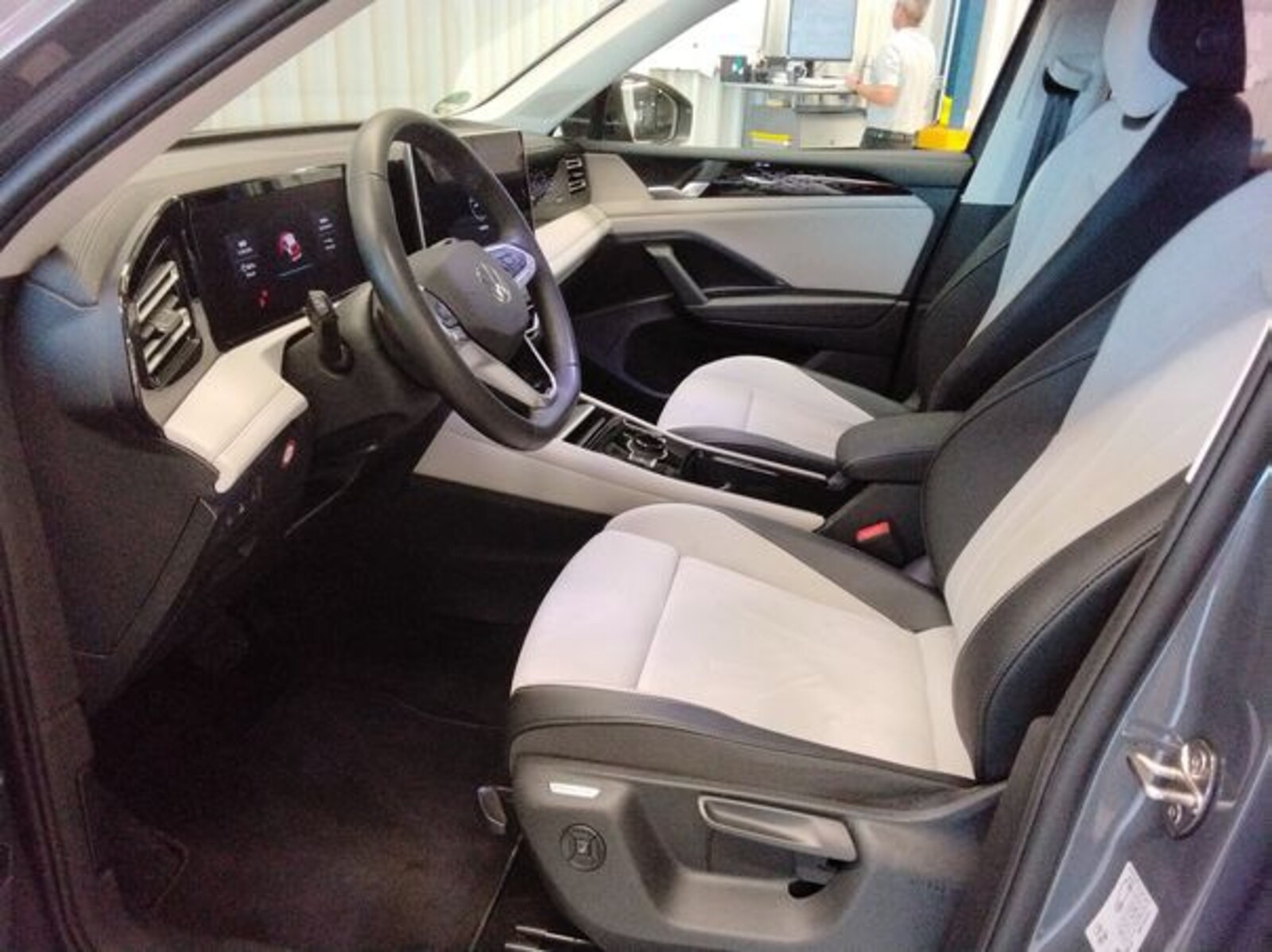 Volkswagen Tiguan – Bild 2