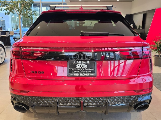 2026 Audi RS Q8 SUV performance