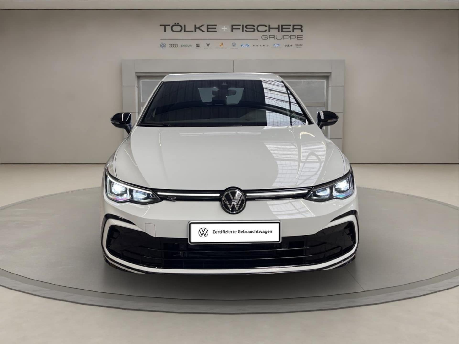 Volkswagen Golf R-Line