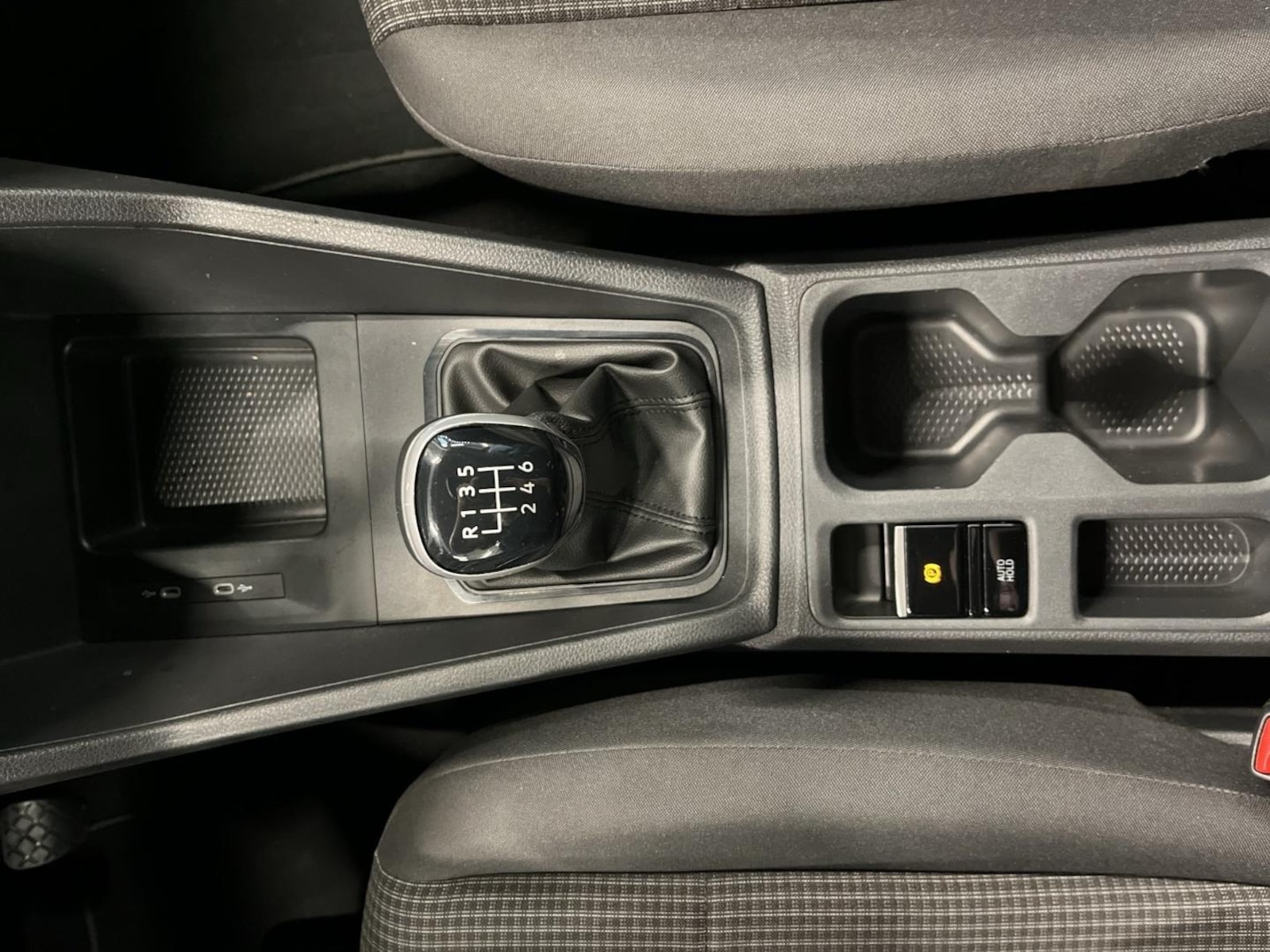 Volkswagen Caddy Maxi – Bild 16