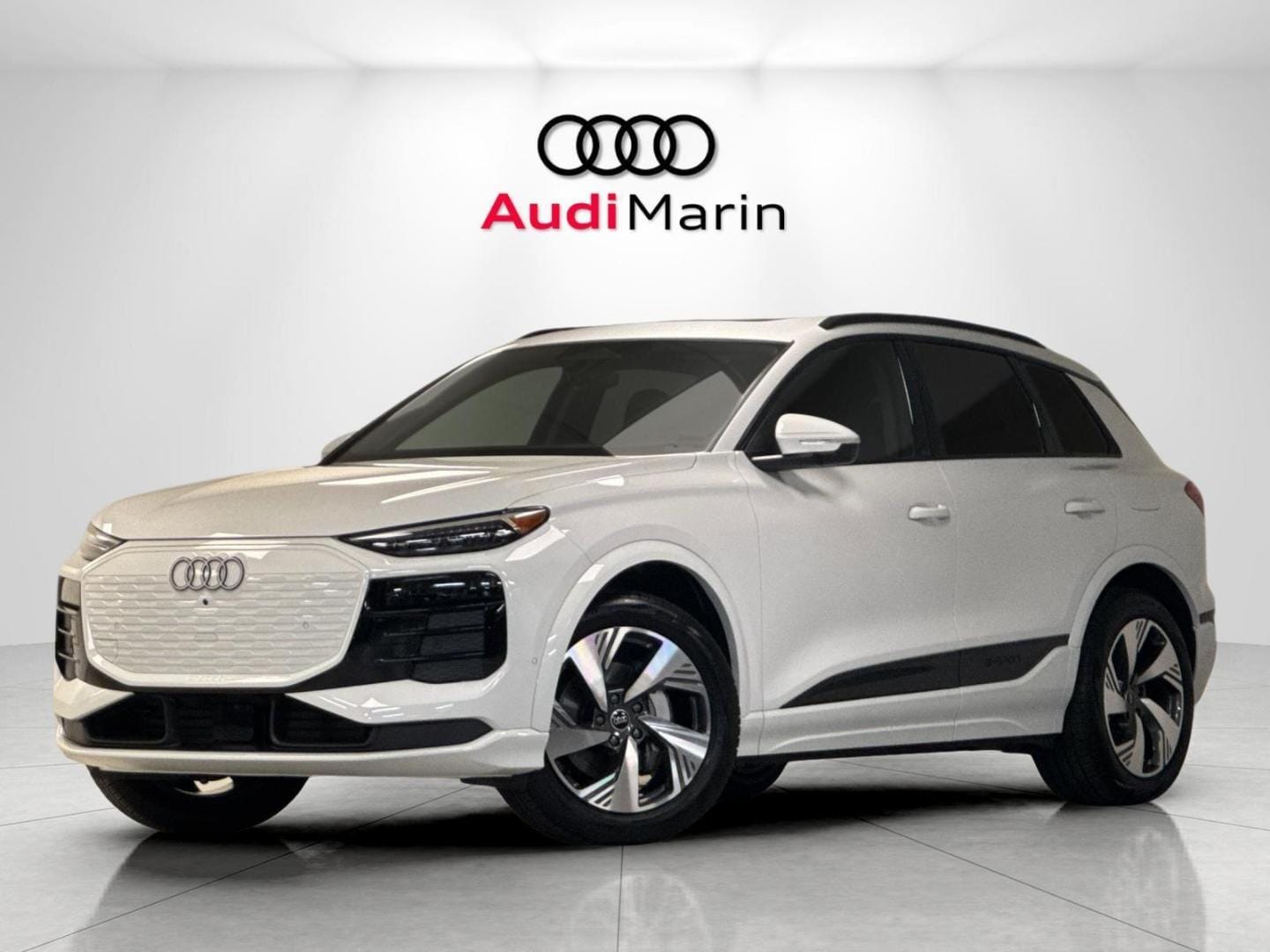 2025 Audi Q6 e-tron Premium Plus quattro's photo