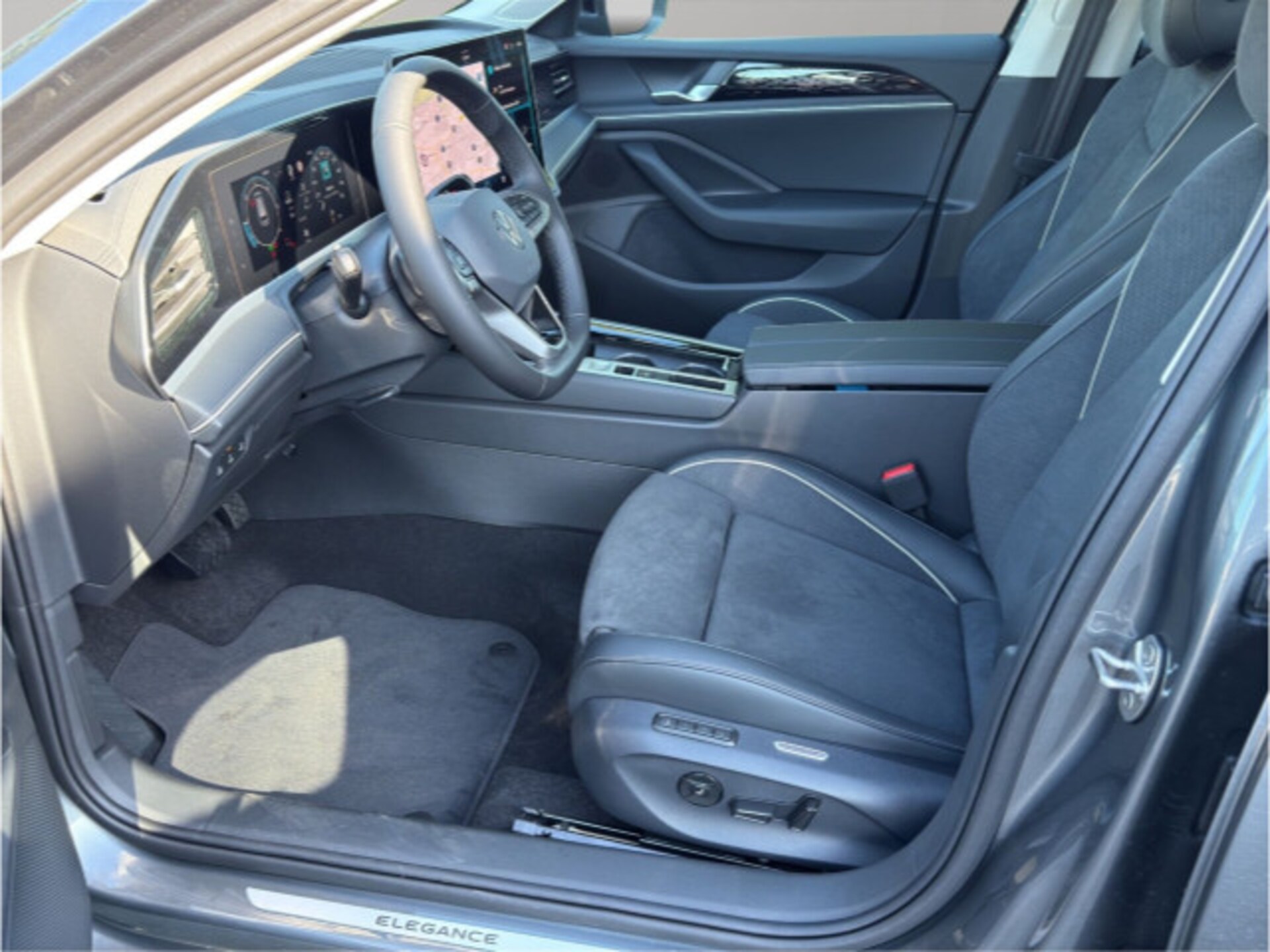 Volkswagen Passat Elegance