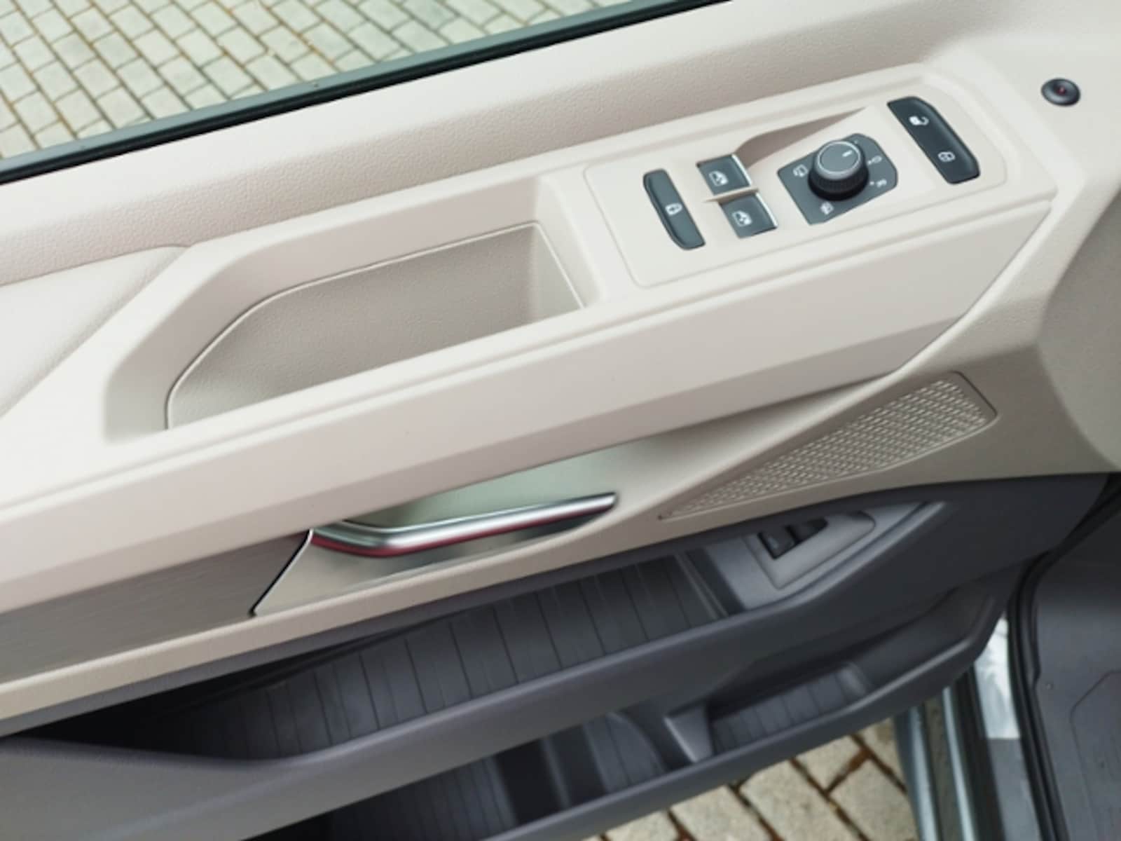 Volkswagen Multivan Langversion – Bild 8