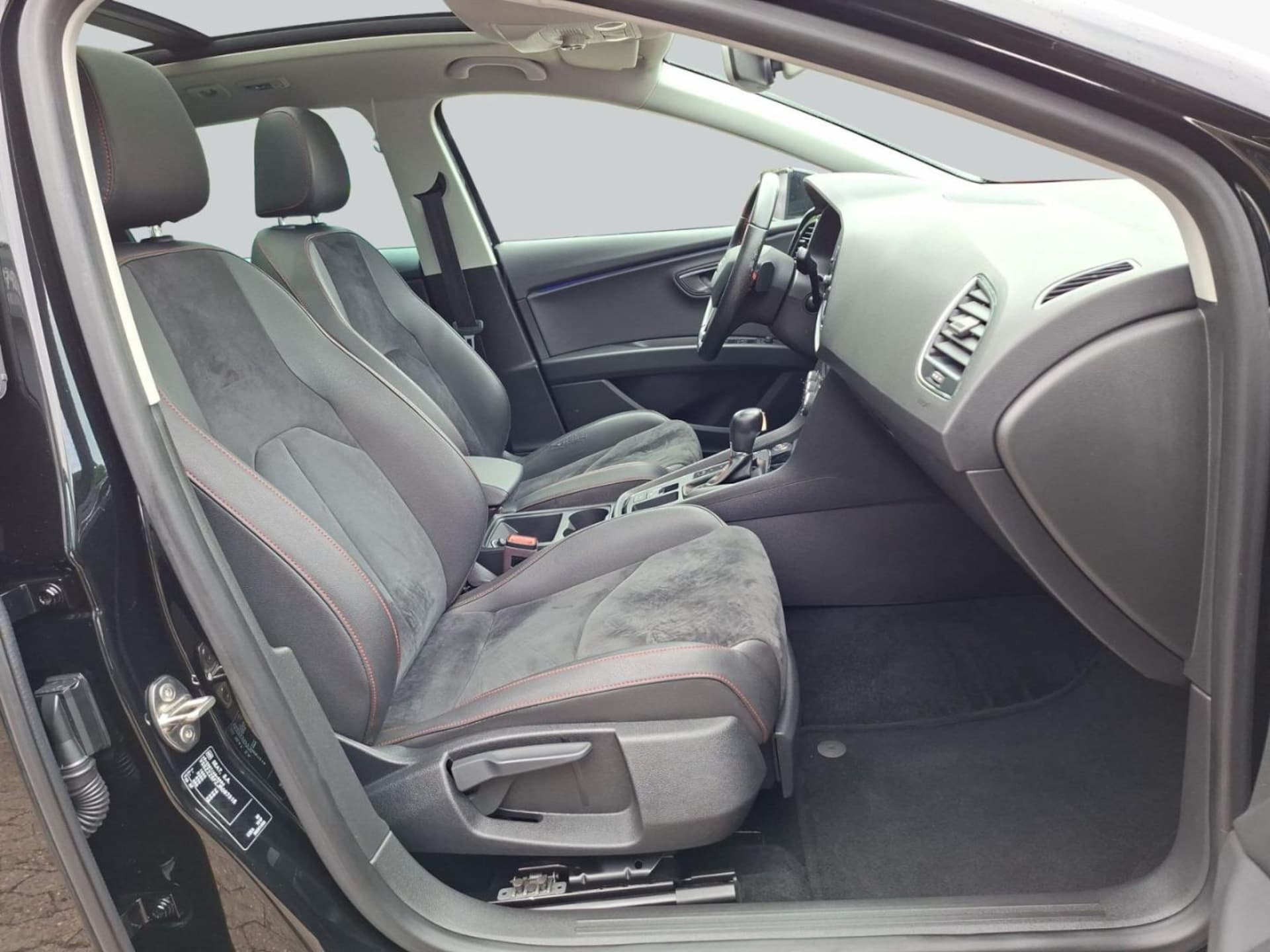 SEAT Leon Sportstourer FR