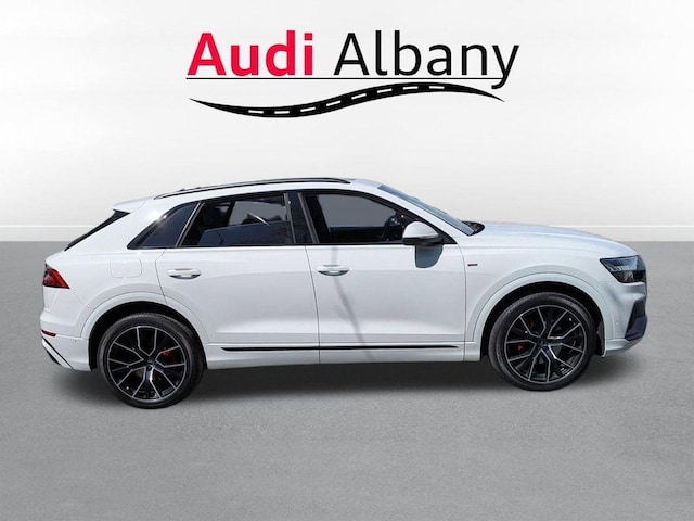 2023 Audi Q8