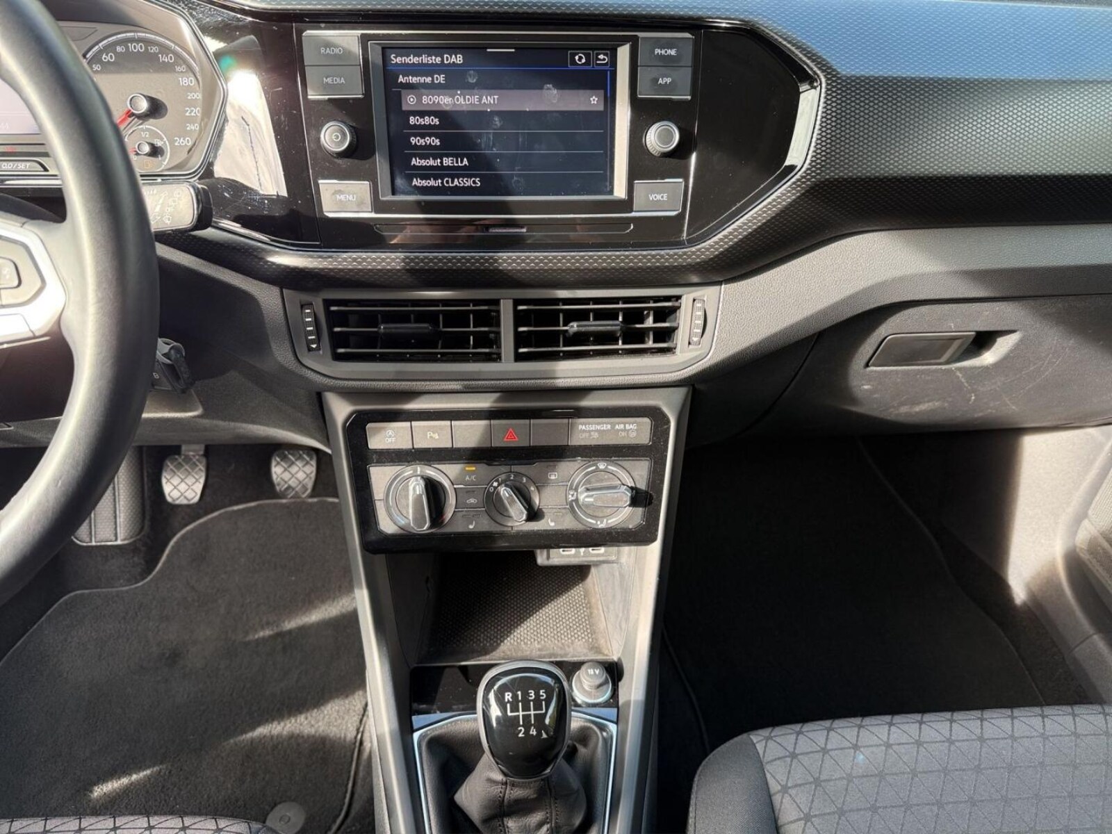 Volkswagen T-Cross – Bild 12