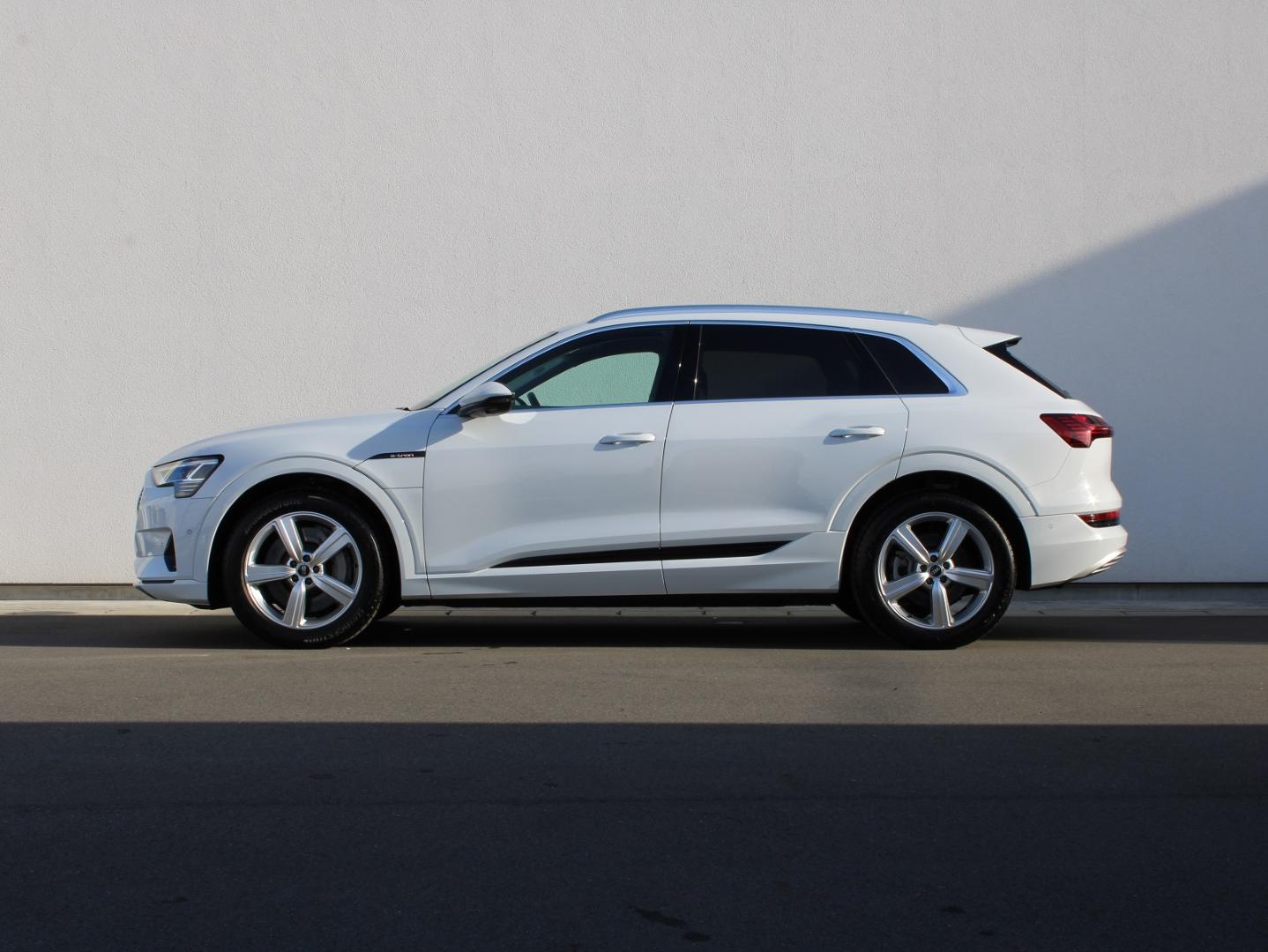 Image about Audi e-tron 50 quattro Advanced 230,00 kW