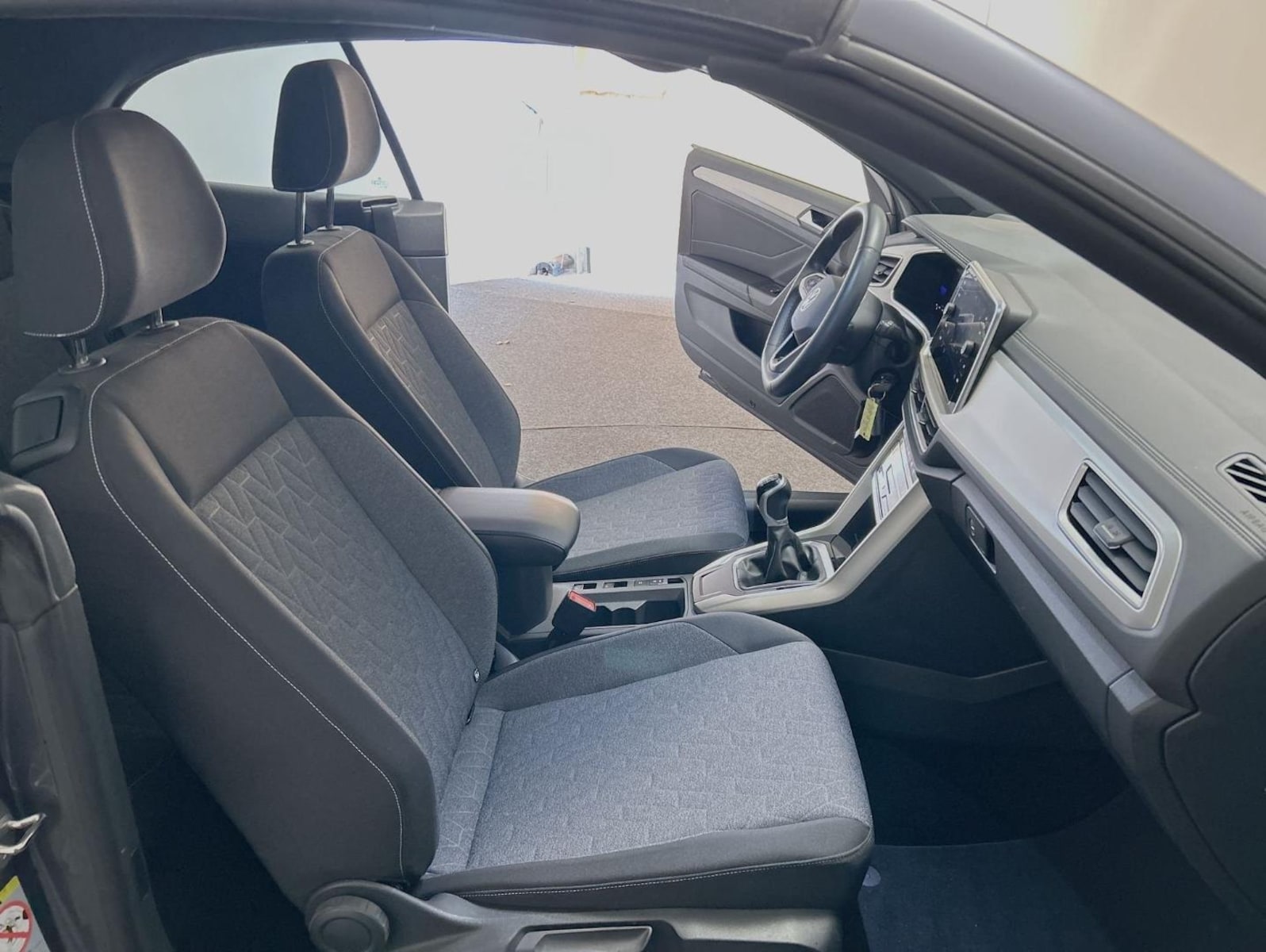 Volkswagen T-Roc Cabriolet – Bild 22