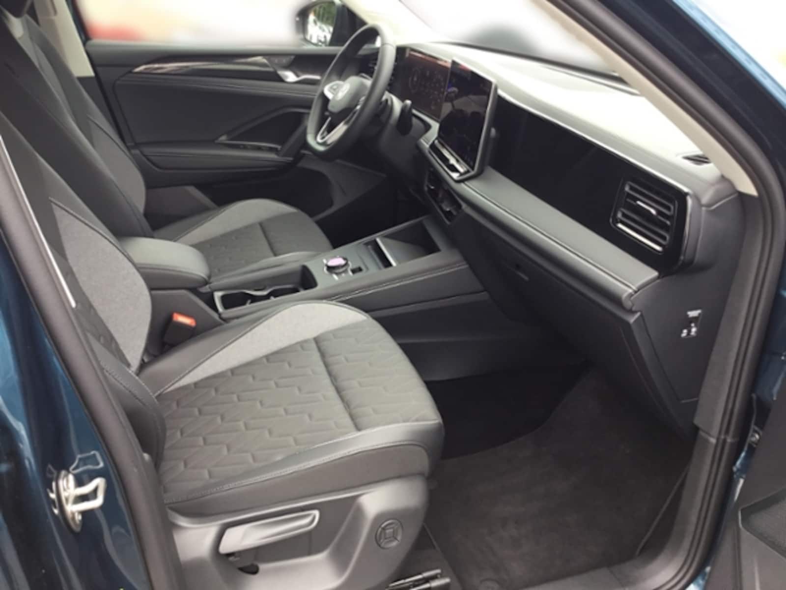 Volkswagen Tiguan – Bild 9
