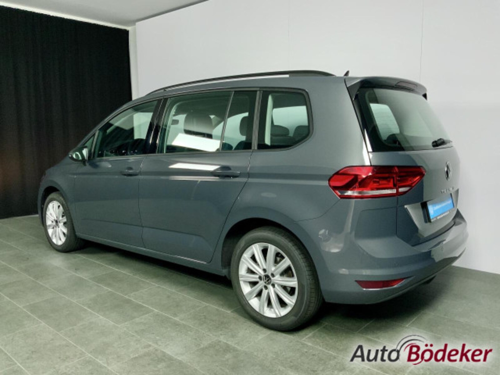 Volkswagen Touran – Bild 4