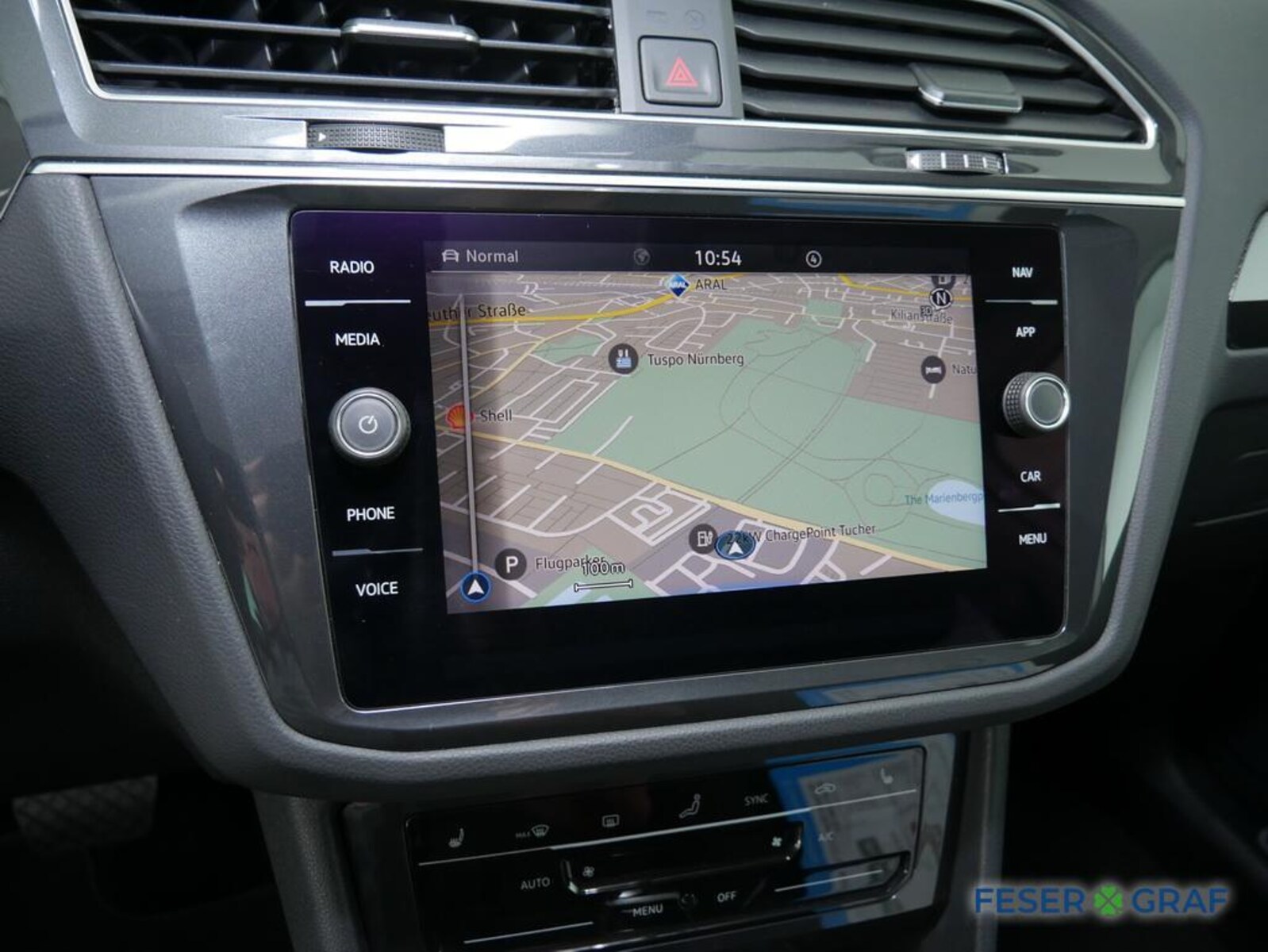 Volkswagen Tiguan – Bild 8