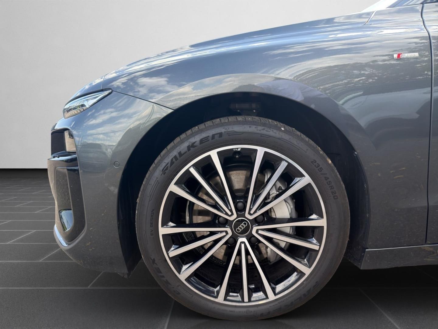 Bild über Audi A6 Avant e-tron e-tron performance - für weitere Informationen kontaktieren Sie den Audi Partner