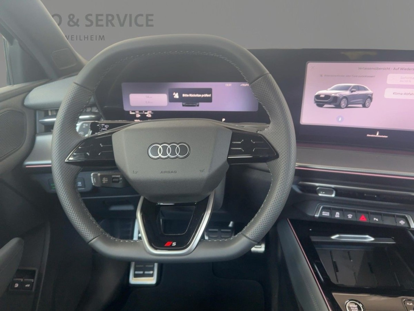 Bild über Audi Q3 Sportback e-hybrid e-hybrid 200 kW S tronic - für weitere Informationen kontaktieren Sie den Audi Partner