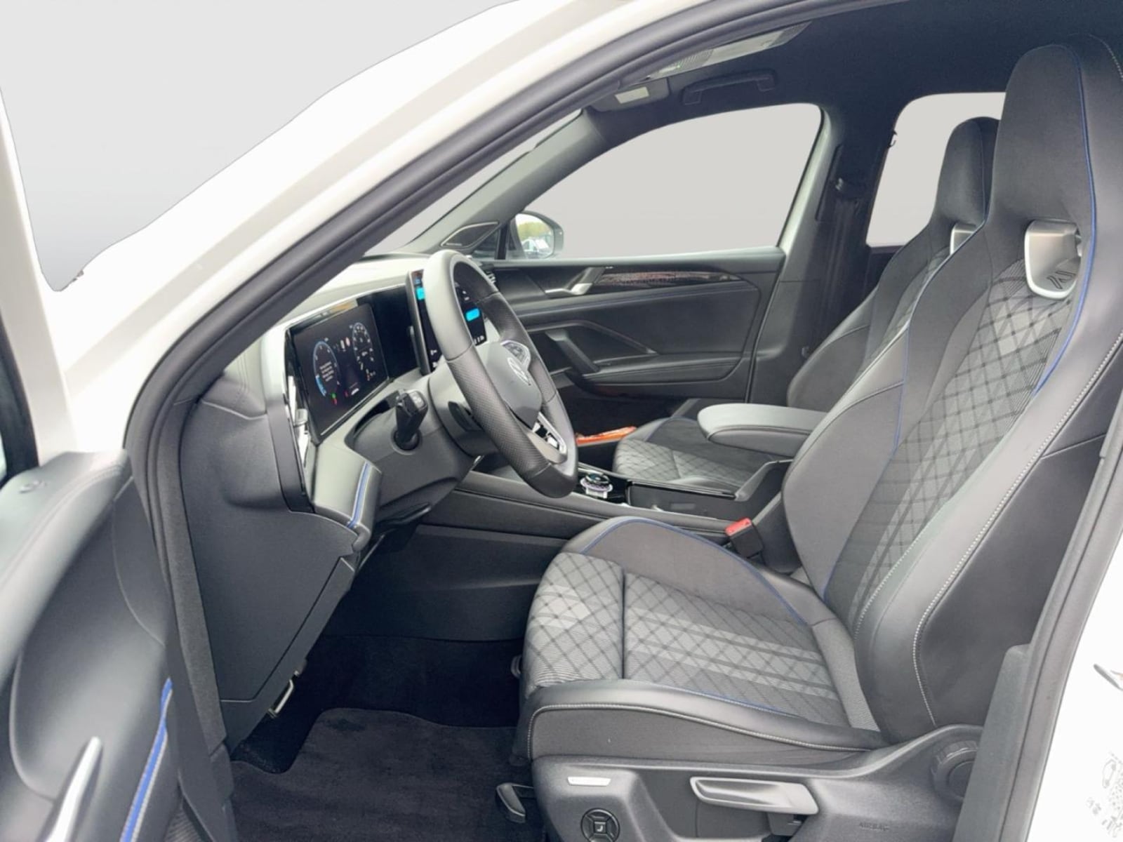 Volkswagen Tiguan – Bild 10