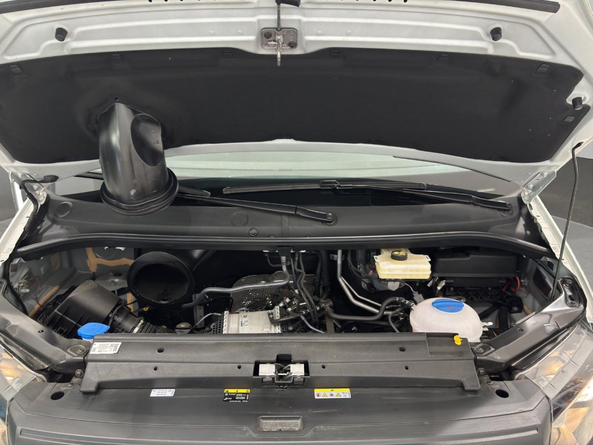 Volkswagen Crafter Kasten mittlerer Radstand