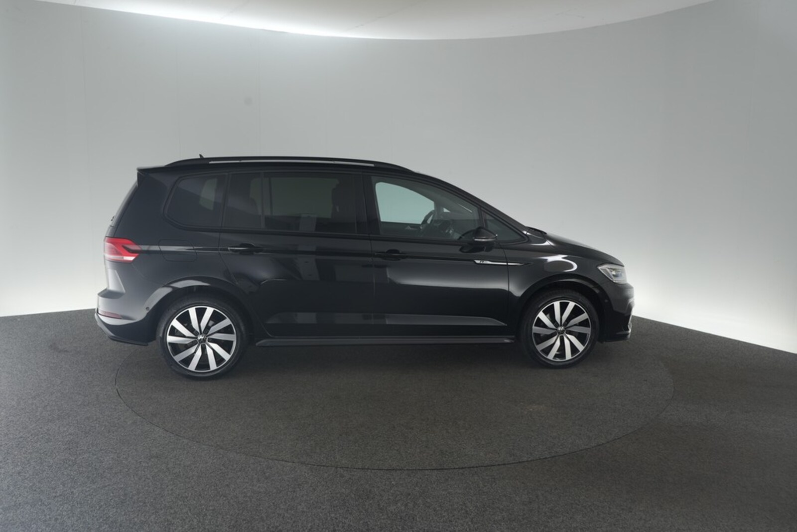 Volkswagen Touran – Bild 7
