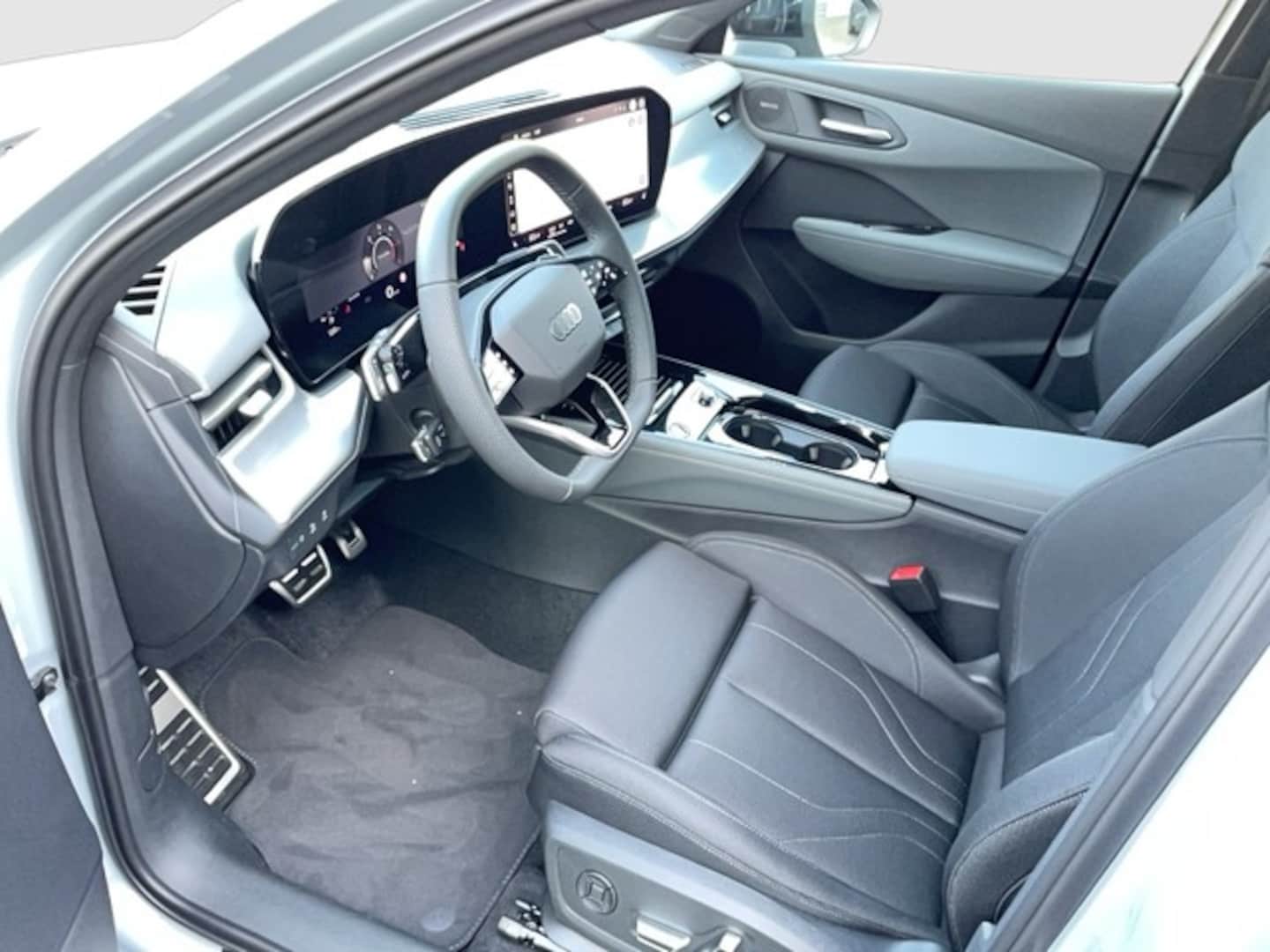 Bild über Audi Q3 Sportback TDI 110 kW S tronic - für weitere Informationen kontaktieren Sie den Audi Partner