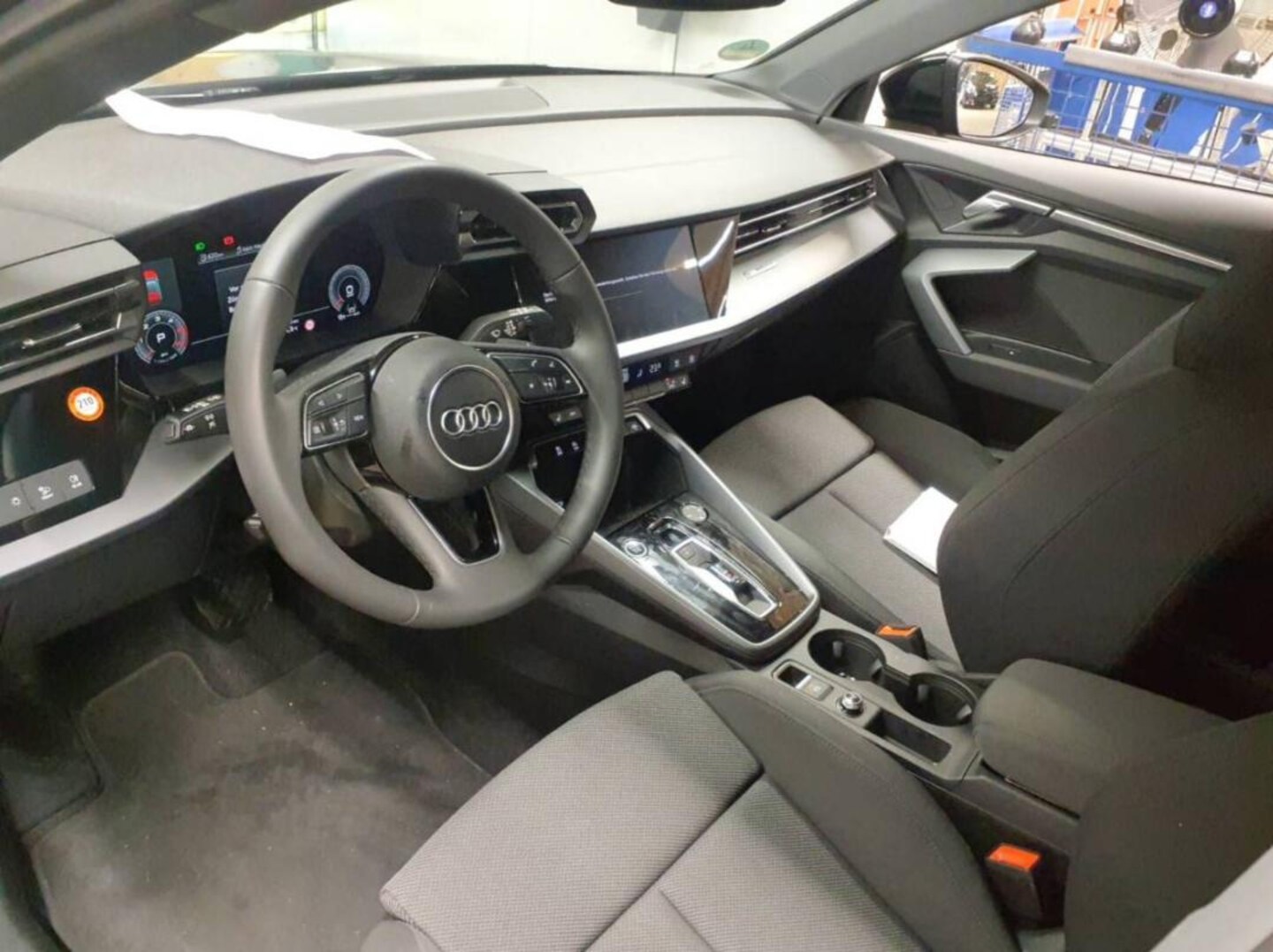 Bild über Audi A3 Sportback TDI S tronic - für weitere Informationen kontaktieren Sie den Audi Partner