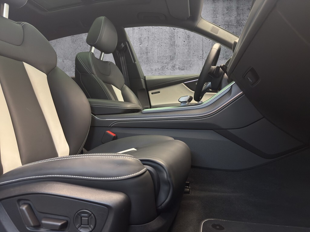 Image about Audi Q8 SUV 50 TDI quattro tiptronic