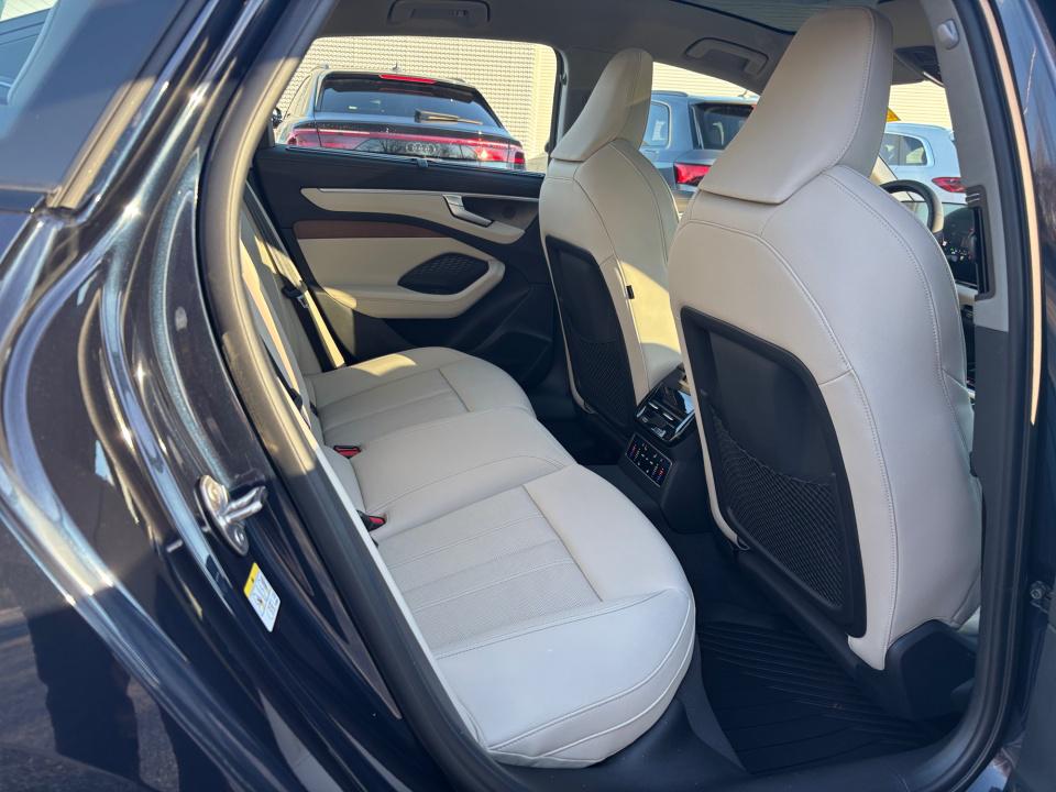 2026 Audi A6 Premium Plus - Photo 29