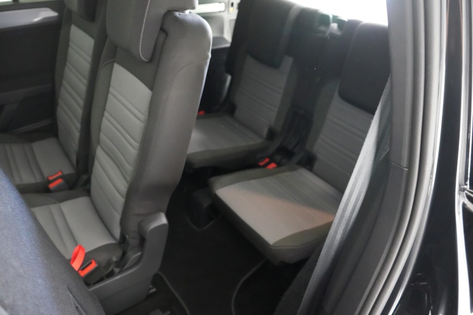 Volkswagen Touran – Bild 13