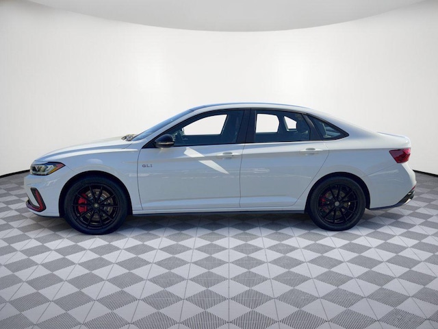 3VW2M7BUXTM029283