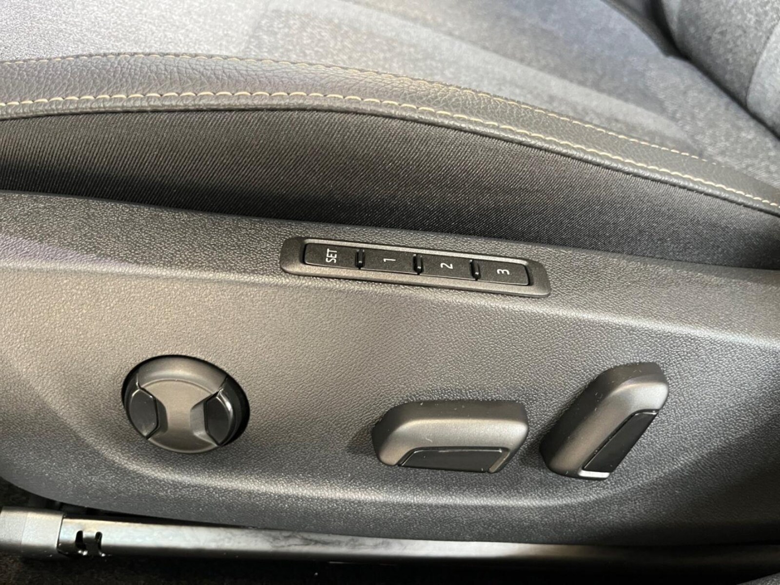 Škoda Octavia Combi – Bild 21