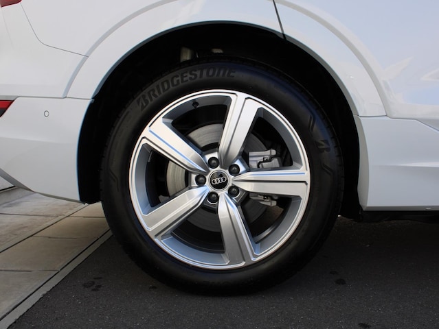 Audi e-tron 50 quattro Advanced 230,00 kW for more details contact your dealer