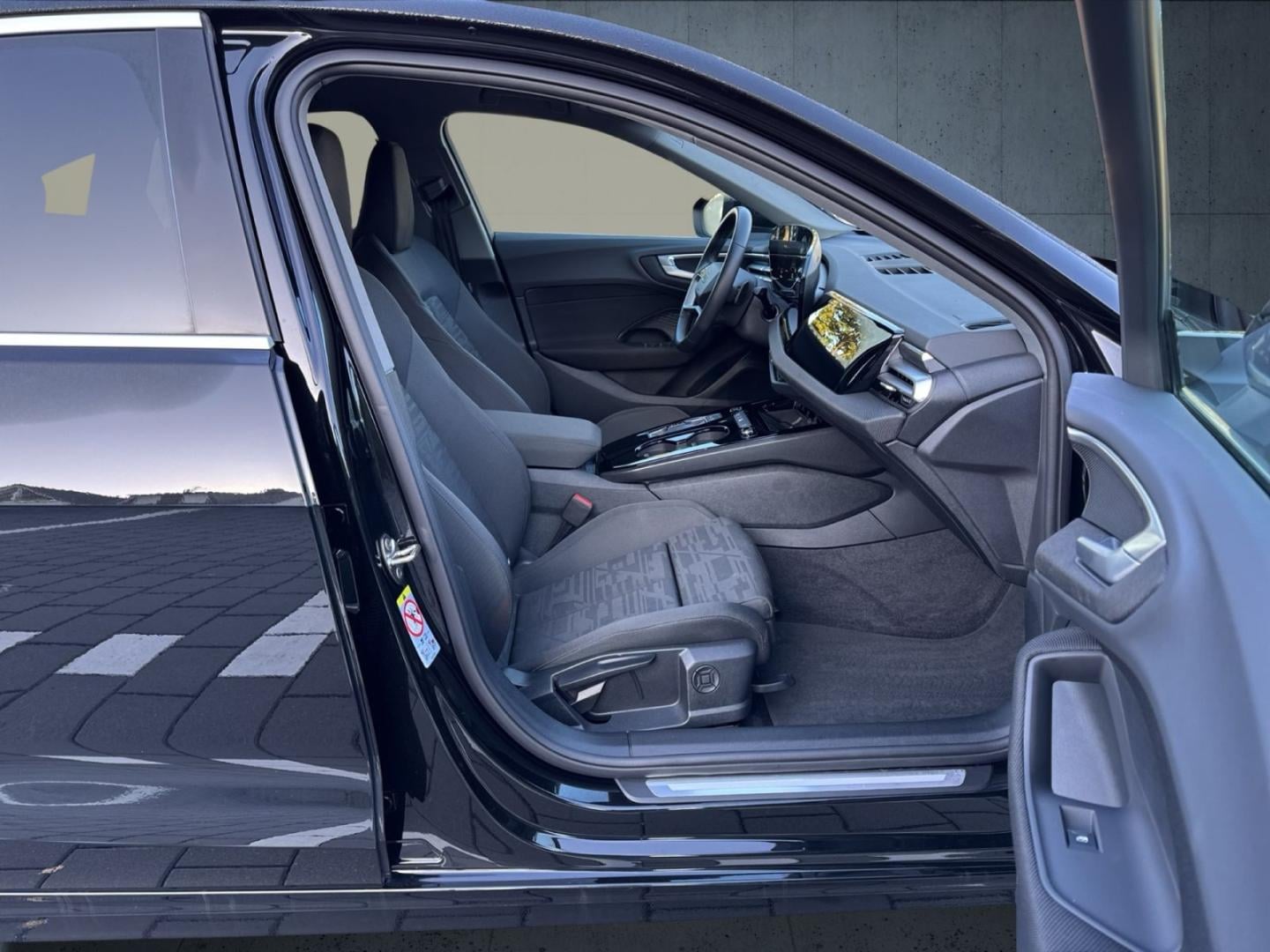 Bild über Audi A5 Limousine TFSI S tronic - für weitere Informationen kontaktieren Sie den Audi Partner