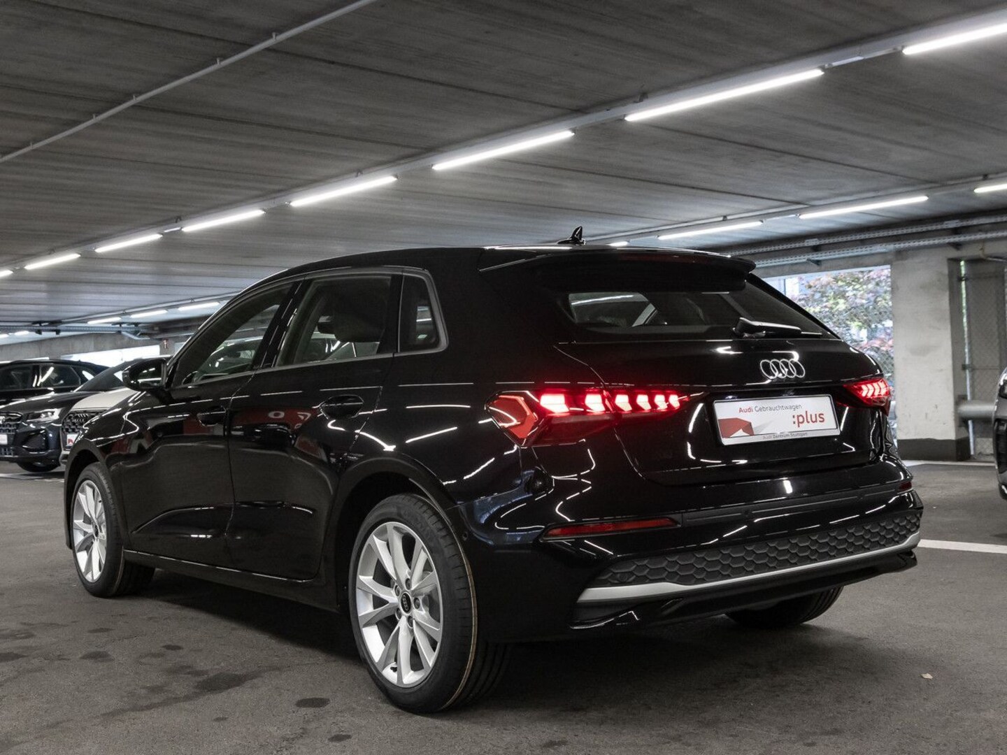 Bild über Audi A3 Sportback TFSI 110 kW S tronic - für weitere Informationen kontaktieren Sie den Audi Partner