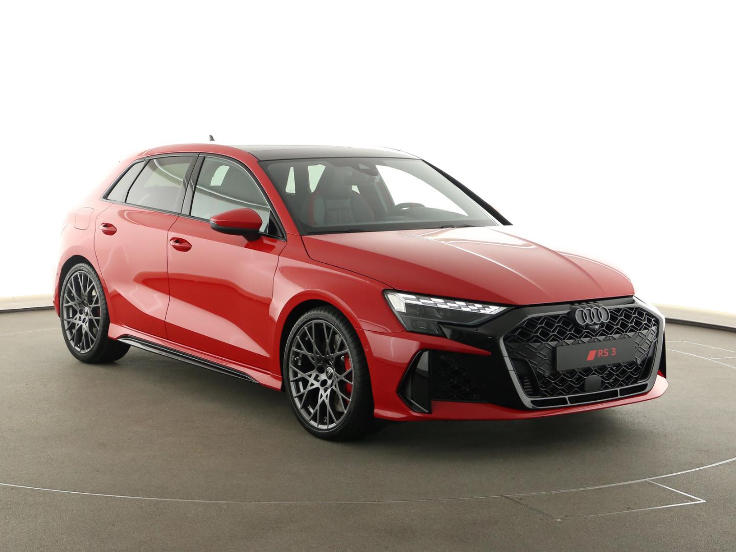 Image about Audi RS 3 Sportback TFSI quattro S tronic