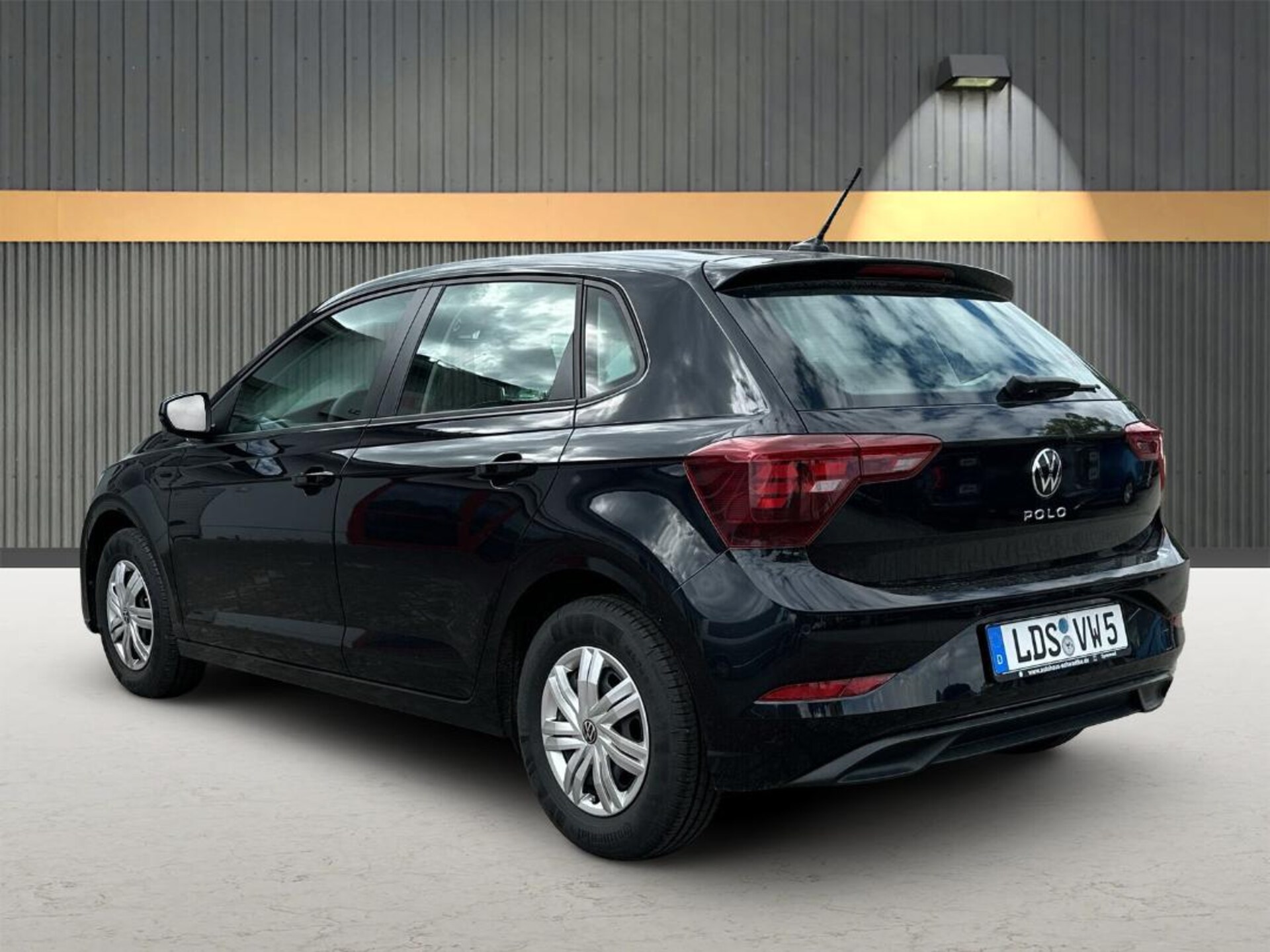 Volkswagen Polo Basis-Modell