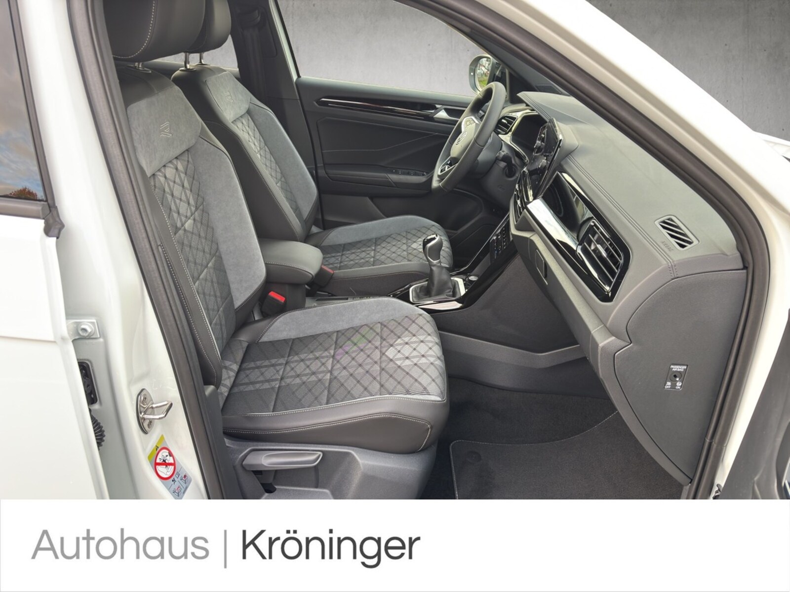 Volkswagen T-Roc – Bild 9