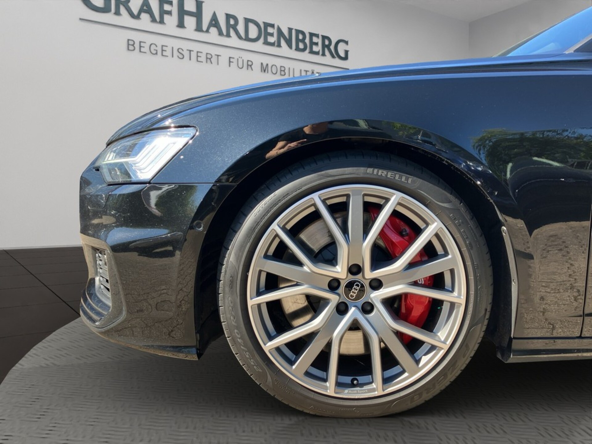 Audi S6 Avant