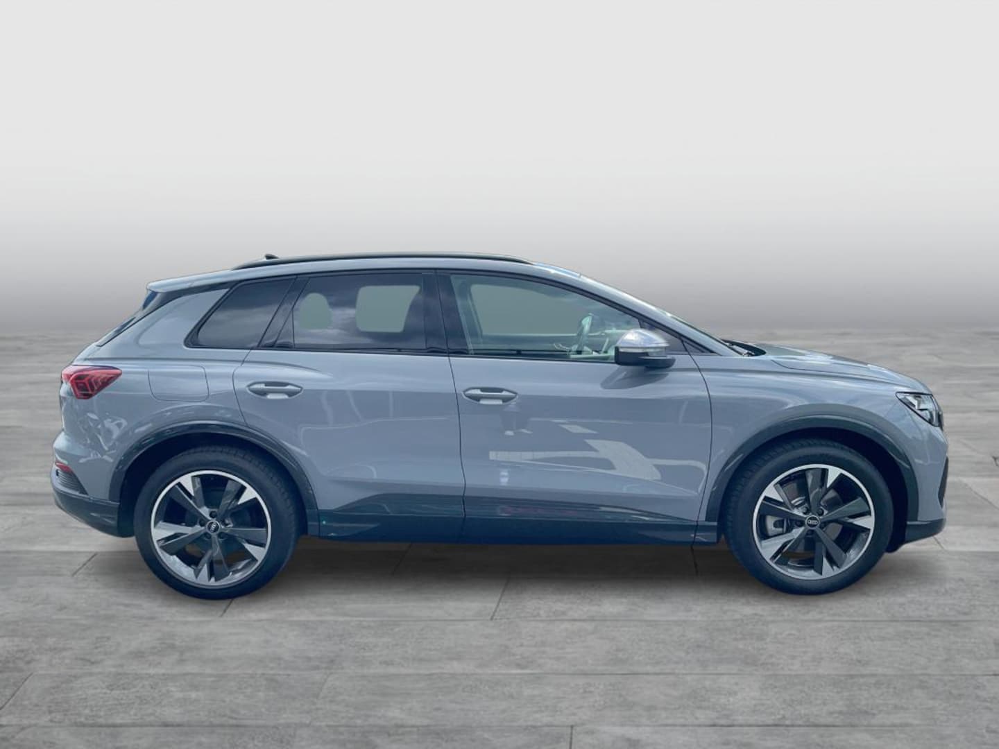 Bild über Audi Q4 e-tron 45 e-tron - für weitere Informationen kontaktieren Sie den Audi Partner