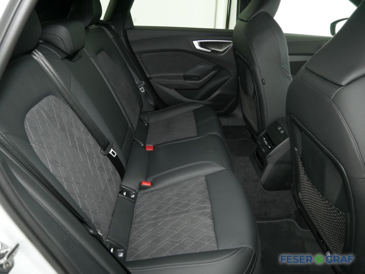 Bild über Audi A5 Limousine TDI quattro 150 kW S tronic - für weitere Informationen kontaktieren Sie den Audi Partner