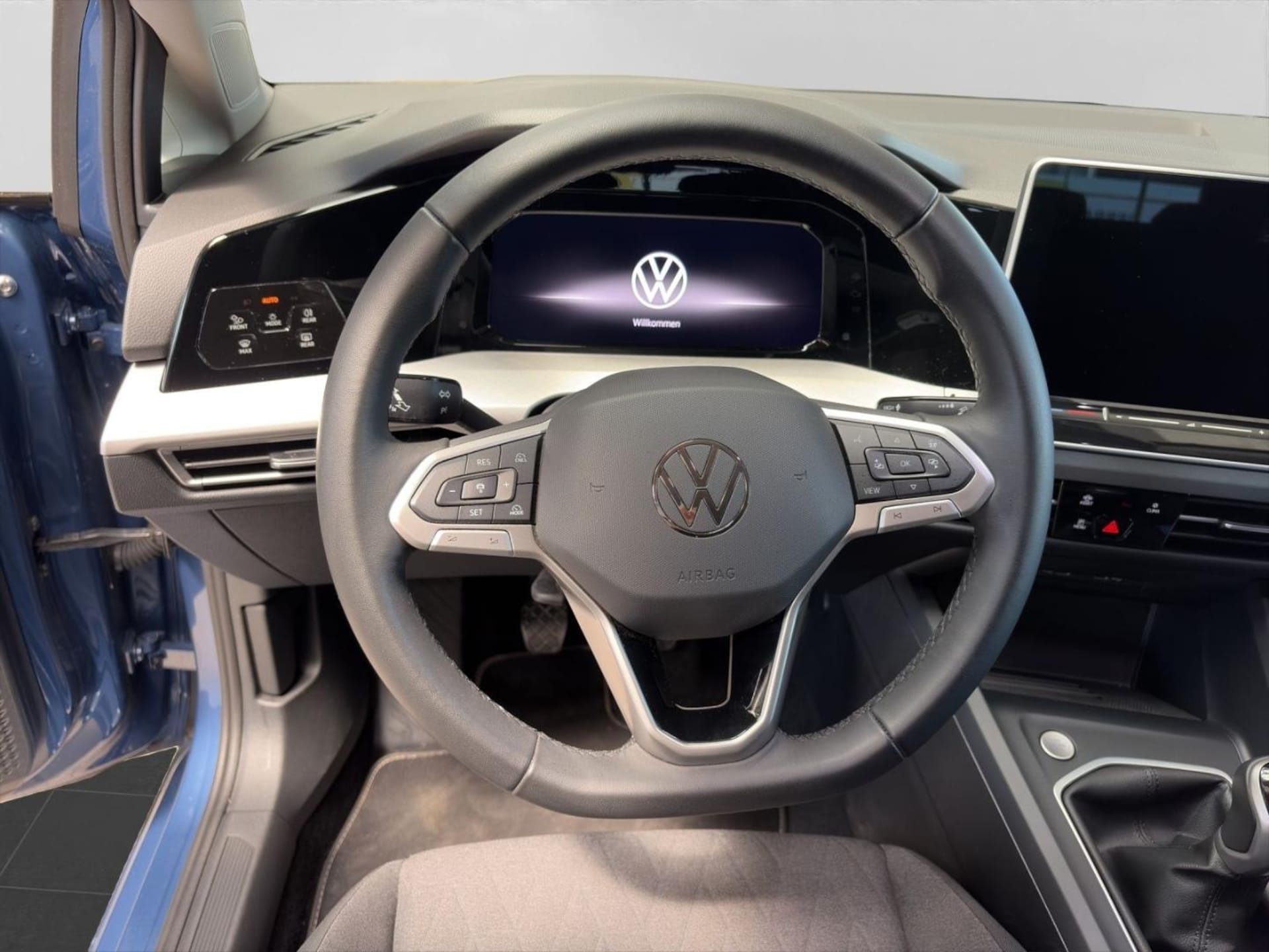 Volkswagen Golf Variant Life