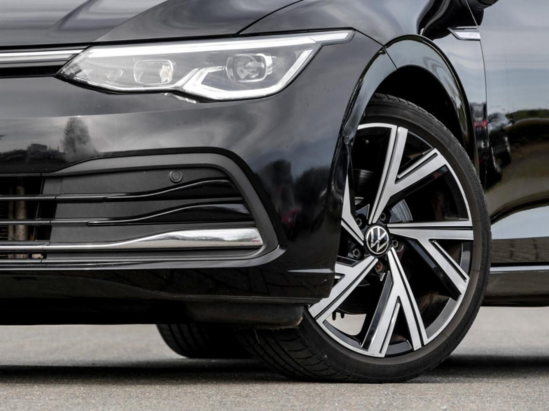 Volkswagen Golf Style