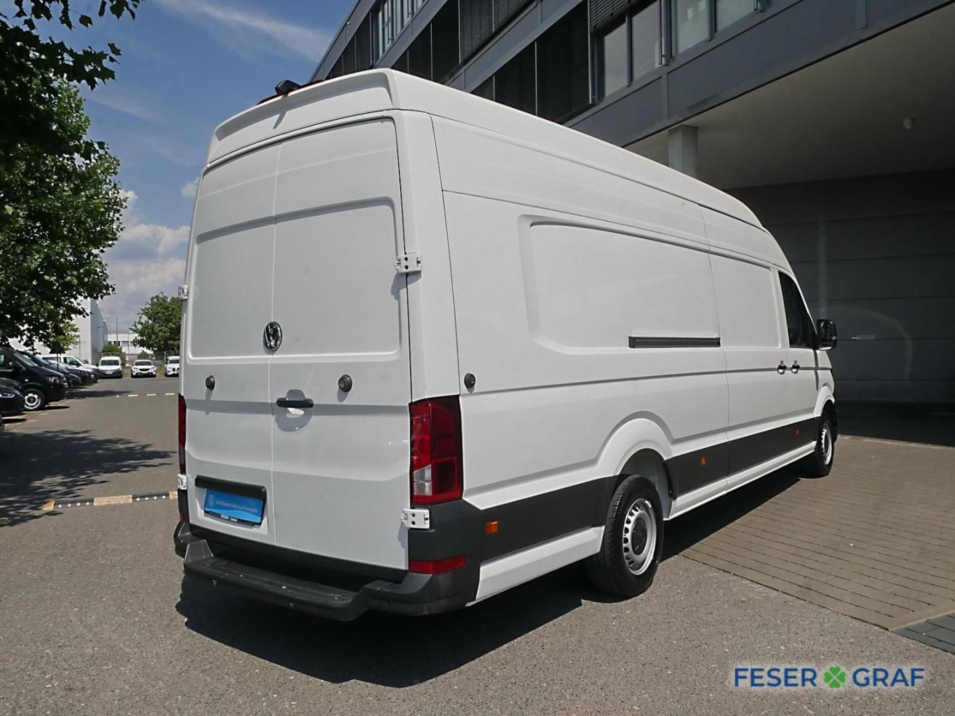 Volkswagen Crafter Kasten langer Radstand