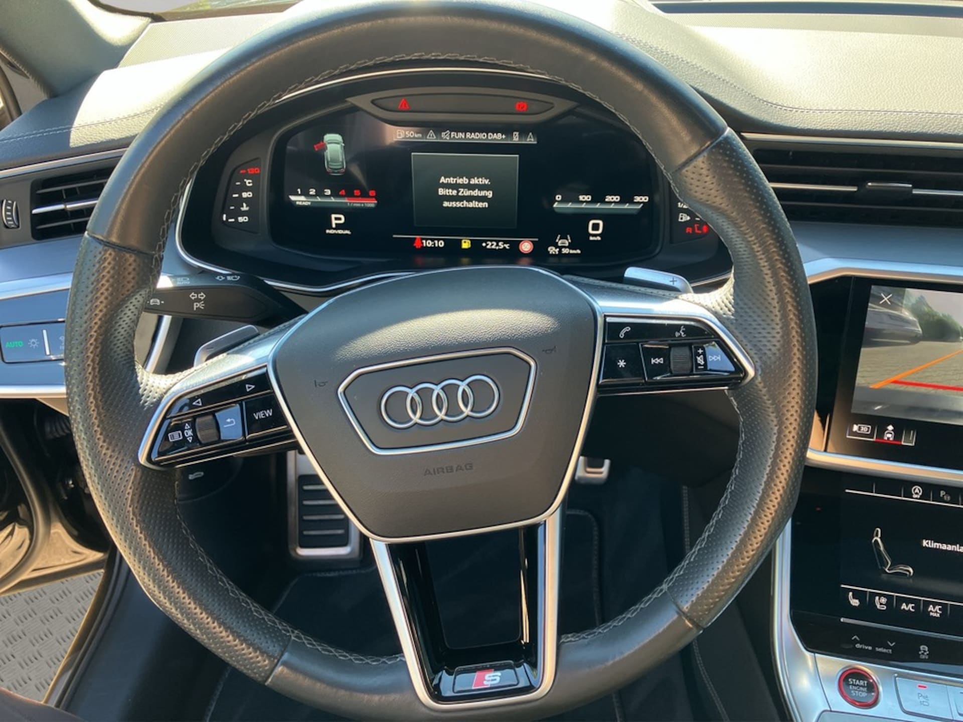 Audi S6 Avant