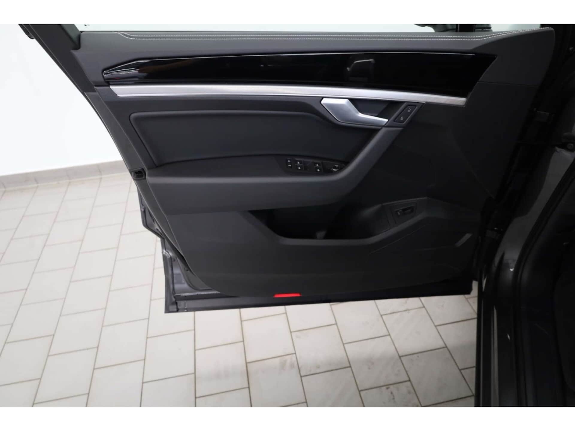 Volkswagen Touareg Basis-Modell