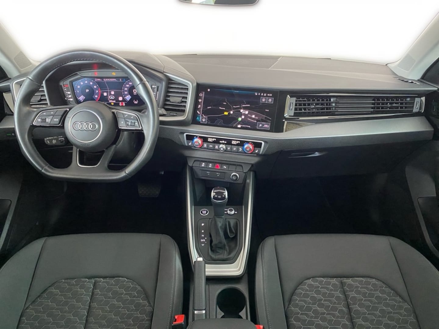 Bild über Audi A1 allstreet 35 TFSI S tronic - für weitere Informationen kontaktieren Sie den Audi Partner